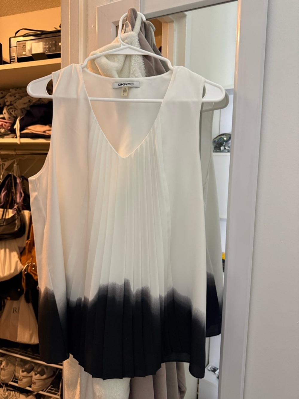 DKNY White to Black Ombre Pleated V-Neck Tank